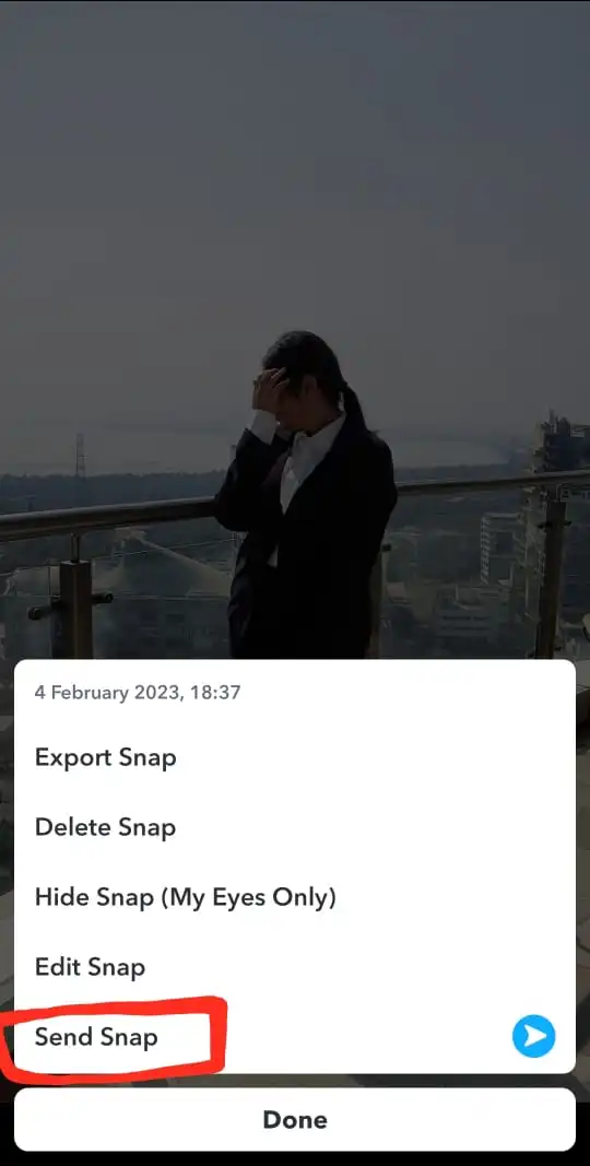 Snapchat sending camera picture to snapchat story